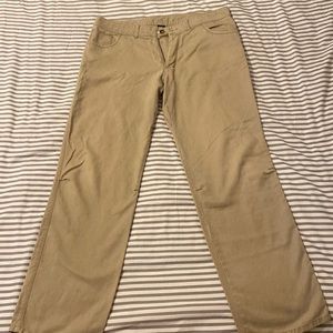 Patagonia Mens khaki pants size 36